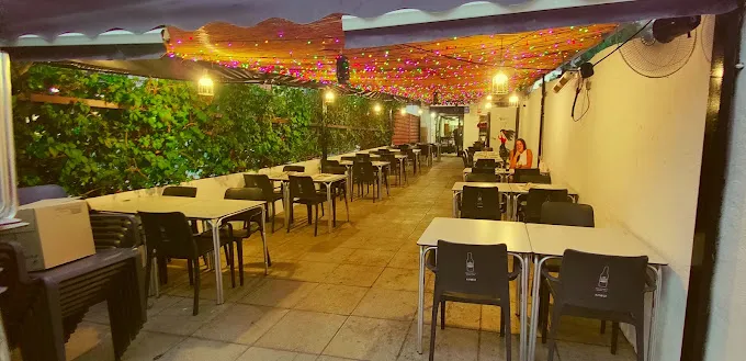 Interior del Bar 14 de Març a Martorell